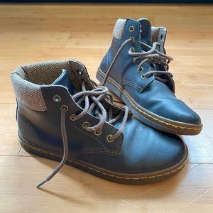 Brown leather high top Maelly doc marten boots shoes